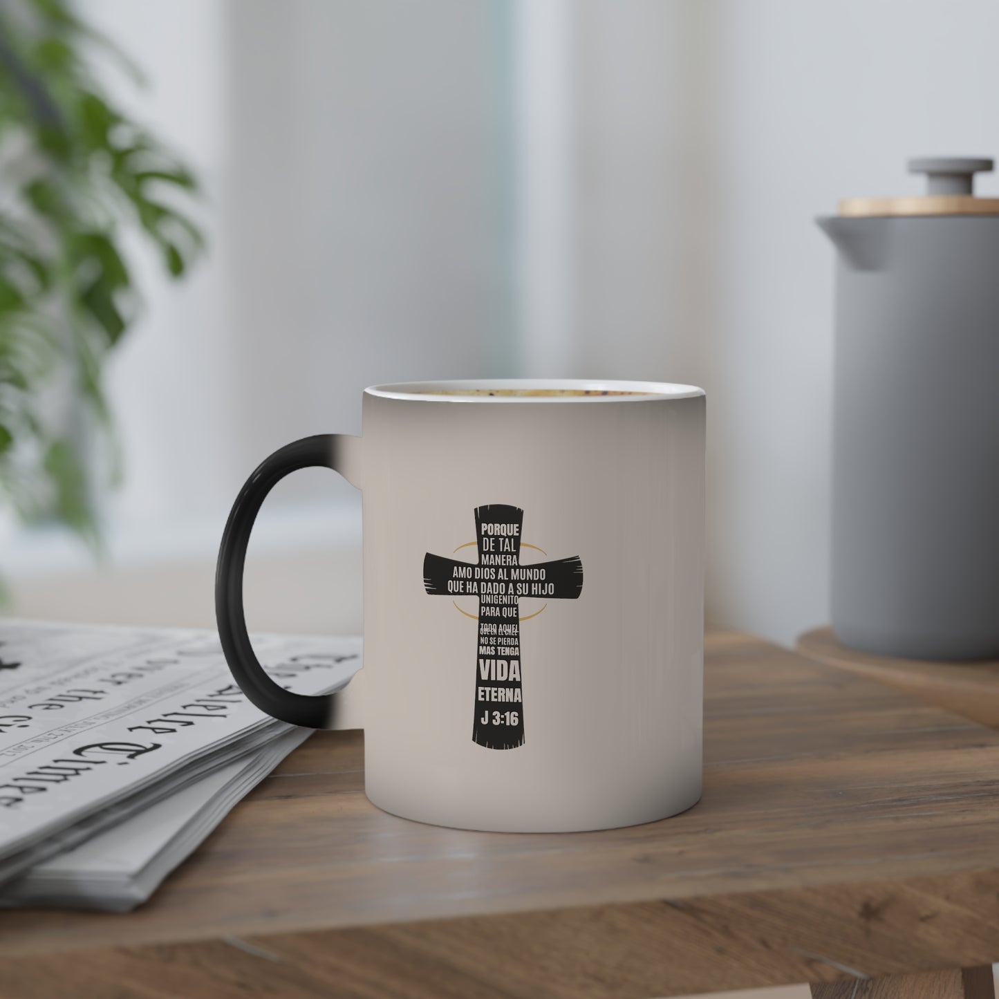 Color-Changing Coffee Mug  J 3:16